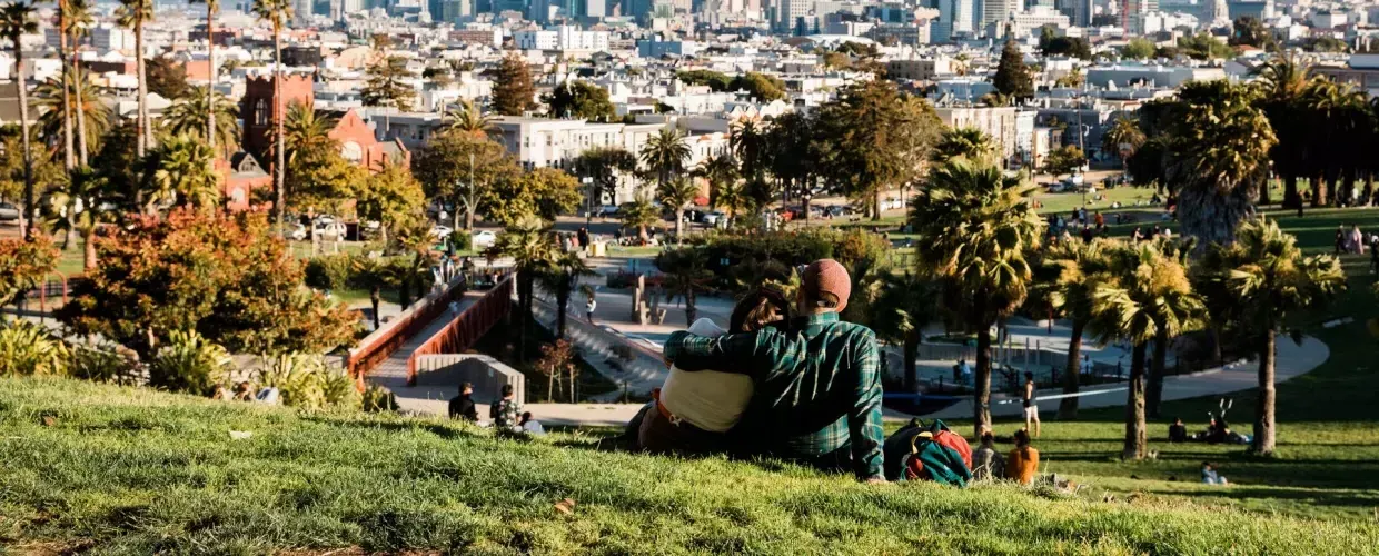 Dolores Park em uma tarde ensolarada